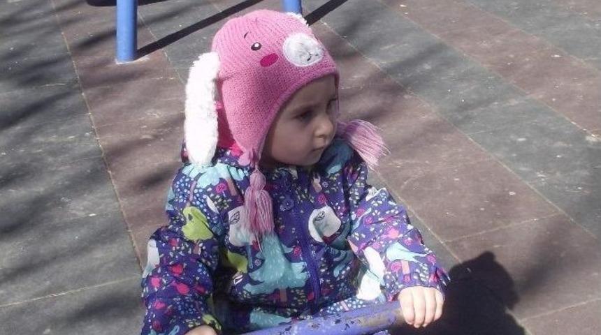 Sıcak Havayı G&ouml;ren Parklara Koştu