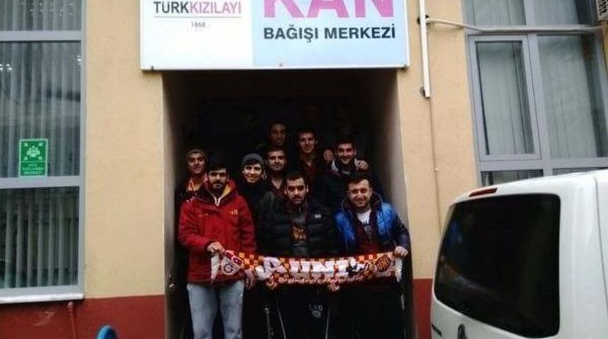 Galatasaraylı Taraftarlardan Kan Bağışı