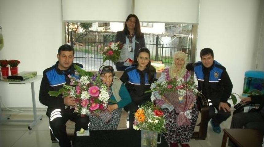 Toplum Destekli Polisten Huzurevi Sakinlerine Ziyaret