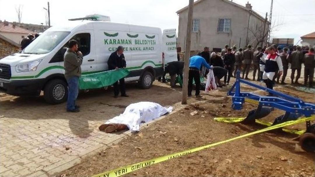 K&ouml;y Muhtarı Ve Ağabeyini &Ouml;ld&uuml;rd&uuml;