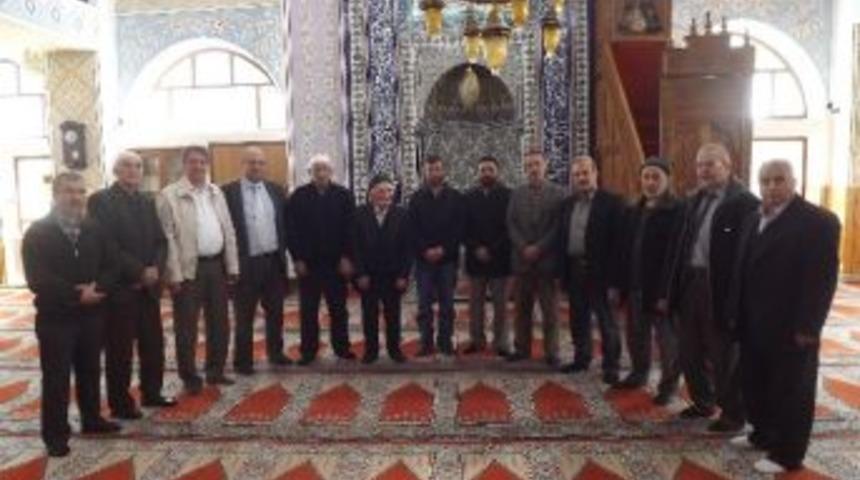 Daday&rsquo;da &Uuml;&ccedil;&uuml;nc&uuml; Umre Kafilesi Yola &Ccedil;ıktı