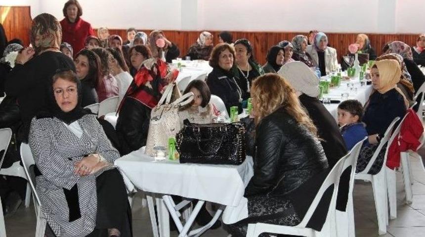 Mhp&rsquo;li Kadınlardan Kadınlar G&uuml;n&uuml; Programı