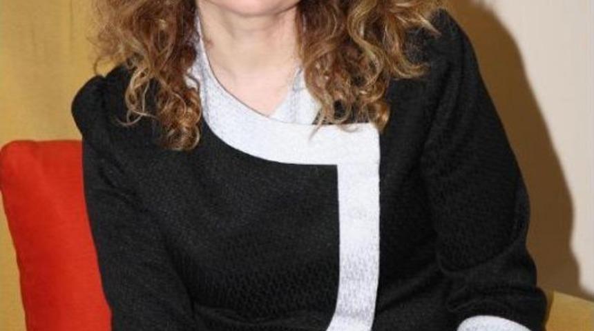 Azmin &Ouml;yk&uuml;s&uuml;
