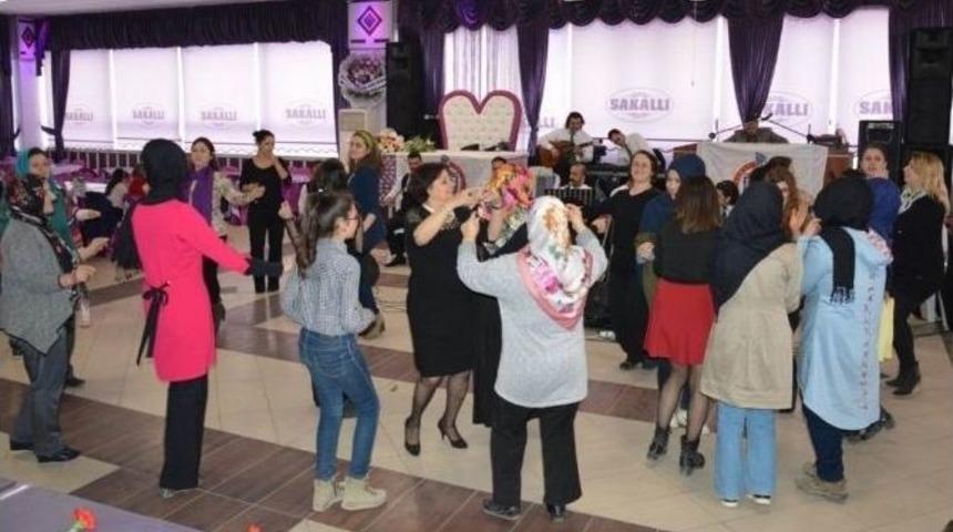 Orhangazili Kadınlar, Bir Araya Geldi