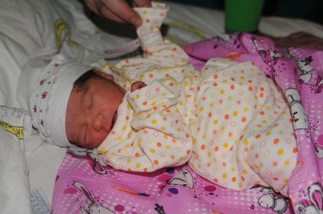 İsim Ve Soy İsmi Aynı İki Kadın Aynı Kaderi Paylaştı 3