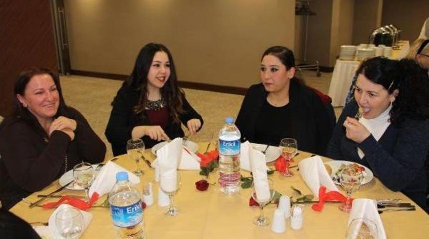 Obezite Mağdurları Kahvaltıda Bir Araya Geldi