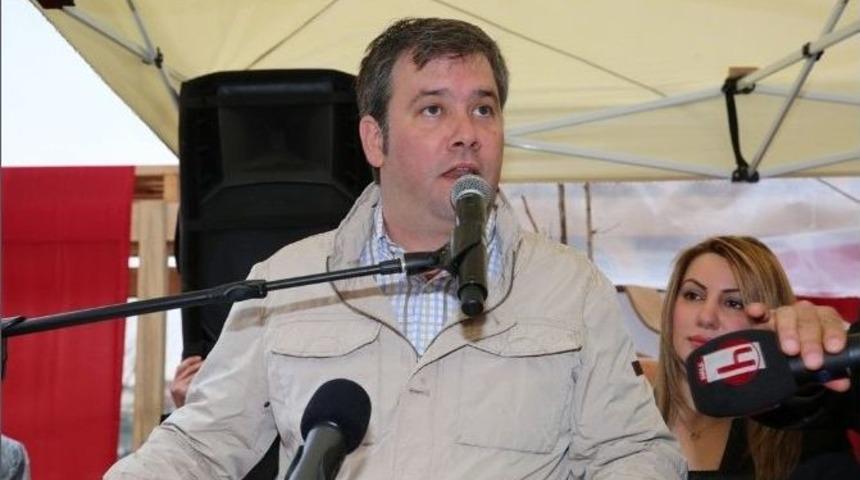 &Ouml;zgecan&rsquo;a Kadınlar G&uuml;n&uuml;nde Anlamlı Vefa