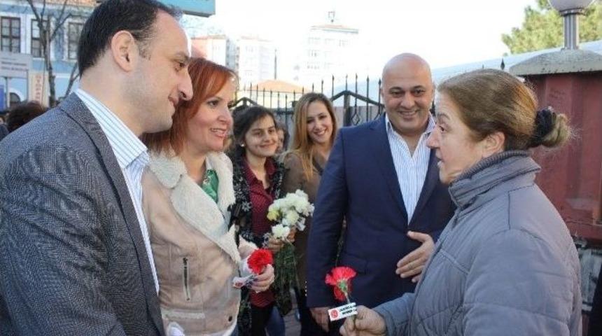 Mhp’li Kadınlar 8 Mart Dünya Kadınlar Günü’nü Kutladı