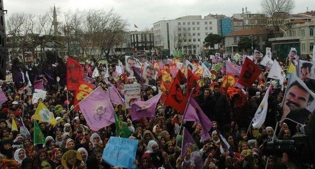 Kadıköy’de “kadınlar Günü” Mitingi