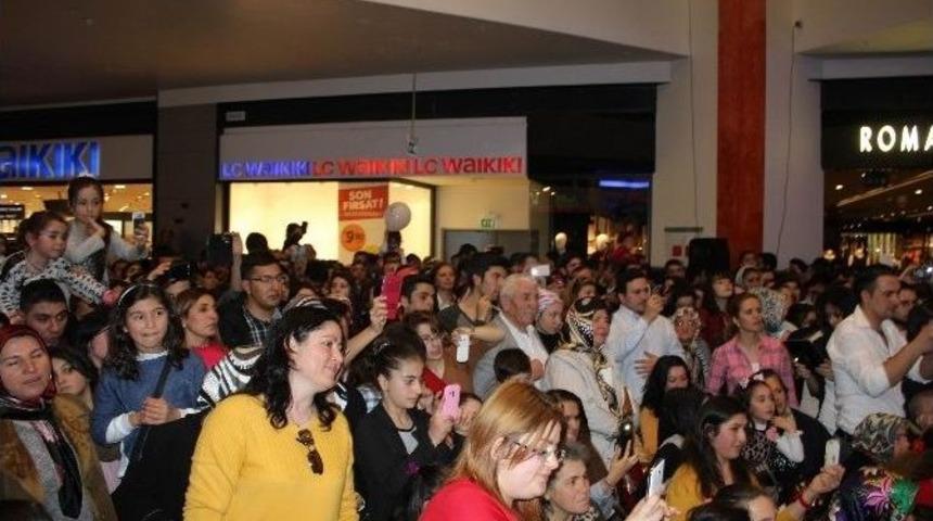 G&uuml;lben Ergen: &ldquo;kadınını &Uuml;zen Ben M&uuml;sl&uuml;manım Demesin&rdquo;