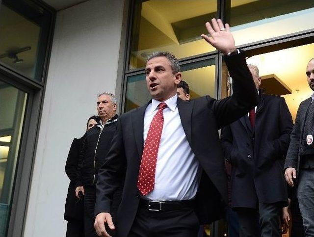 Galatasaray Kafilesi Meşaleler İle Uğurlandı 1