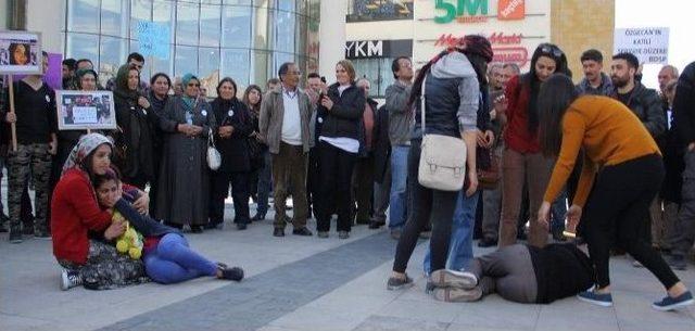 Kadına Şiddeti Tiyatro Oyunu İle Anlatmaya Çalıştılar 1