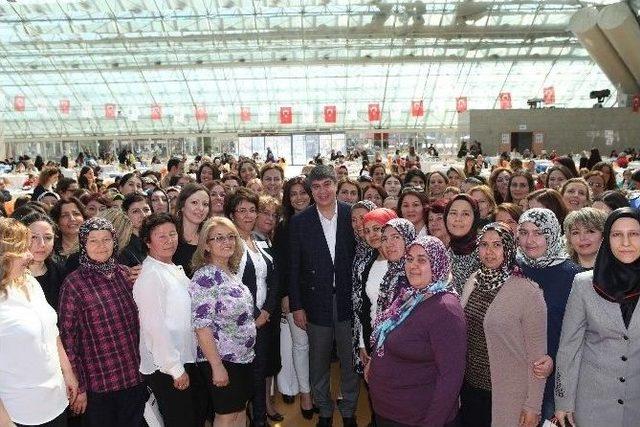 Başkan Türel Kadınlar İçin Çaldı 1