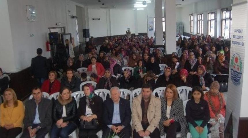 Lapseki&rsquo;de 8 Mart Kadınlar G&uuml;n&uuml; Kutlamaları