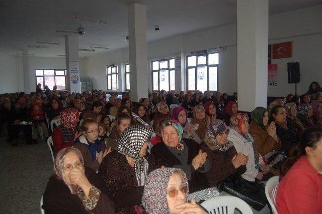 Lapseki&rsquo;de 8 Mart Kadınlar G&uuml;n&uuml; Kutlamaları 1
