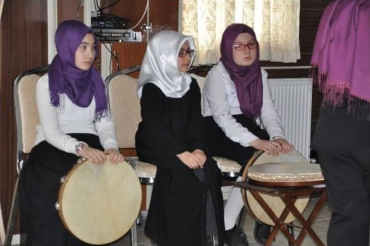 Akyazı&rsquo;da Kuran-ı Kerim Okuma Yarışması D&uuml;zenlendi