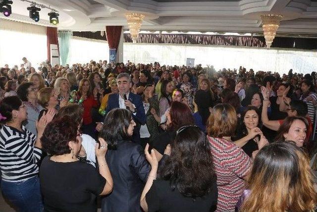 Eskişehir&rsquo;de Kadınlar G&uuml;n&uuml; Coşkuyla Kutlandı 1