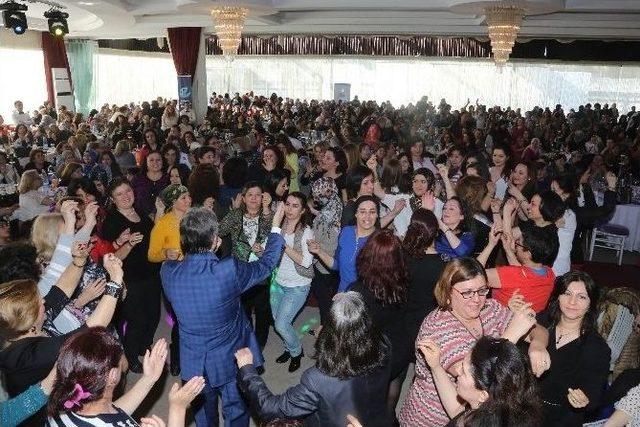 Eskişehir&rsquo;de Kadınlar G&uuml;n&uuml; Coşkuyla Kutlandı 3