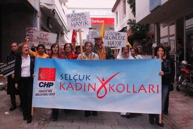 Sel&ccedil;uk&rsquo;ta Kadınlar G&uuml;n&uuml; Kutlanmadı 1
