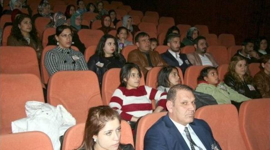 8 Mart&rsquo;ta İlk Kez Sinema G&ouml;rd&uuml;ler