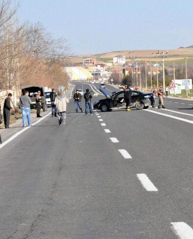 Banka Müdürü Kazada Yaralandı