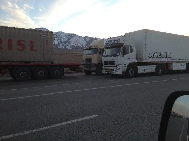 Ağrı’da Trafik Kazası: 1 Ölü, 2 Yaralı G5