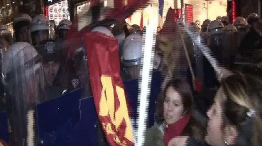 Polis, Taksim Meydanı'nda Basın A&ccedil;ıklamasına Izin Vermedi