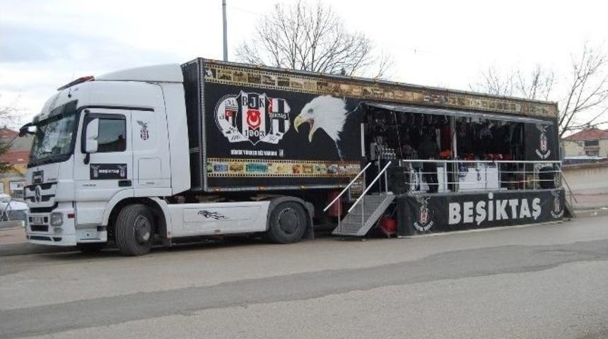 Malkara&rsquo;da Beşiktaş Tır&rsquo;ına B&uuml;y&uuml;k İlgi