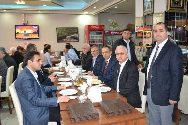 Cağ Kebabı Karadeniz Pide İle Birleşti