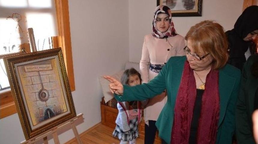 Kadınlar G&uuml;n&uuml; M&uuml;zede Kutlandı