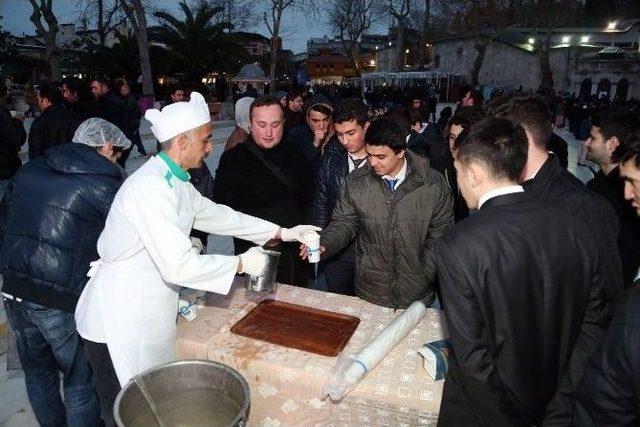 Geleneksel Çorba İkramına Vatandaşlardan Tam Not