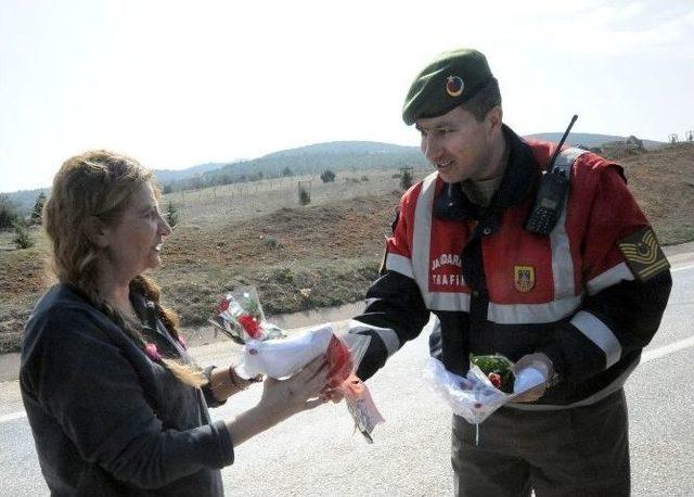 Jandarma Da Kadınlarımızı Unutmadı