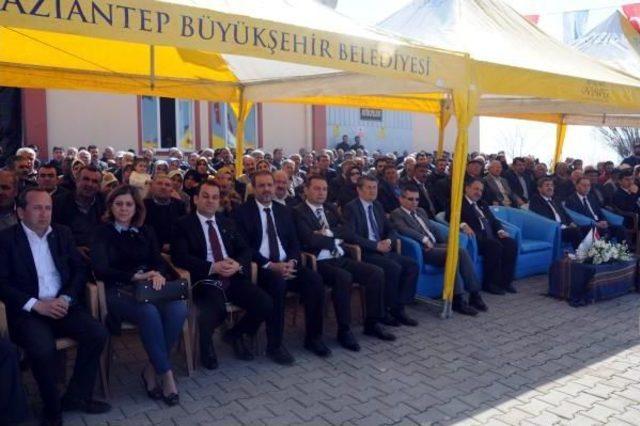 Gaziantep’Te 80 Çiftçiye 2 Bin Arı Kovanı Verildi