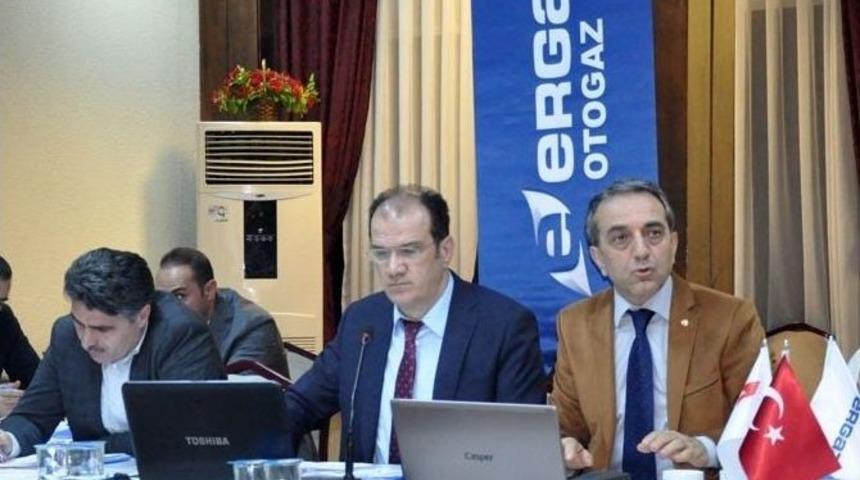 Ergaz & Bluepet 2015 Yılı İ&ccedil;in Vites B&uuml;y&uuml;tt&uuml;!