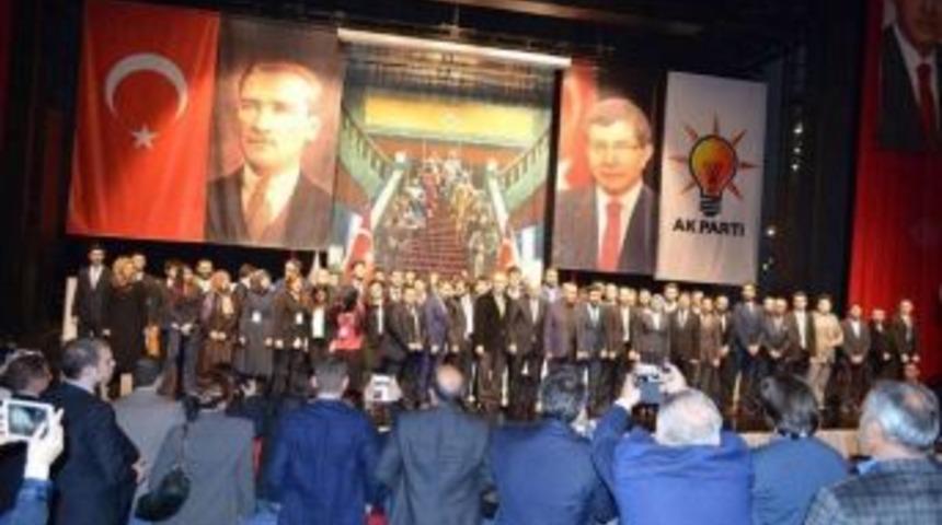 Ak Parti&rsquo;nin Se&ccedil;im Şarkısına Bursa&rsquo;dan Aday