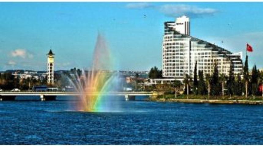 G&uuml;neşli G&uuml;nlere Yağmur Molası