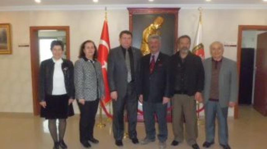 Eskişehirli Şairler Şof&ouml;rler Ve Otomobilciler Odası&rsquo;nı Ziyaret Etti