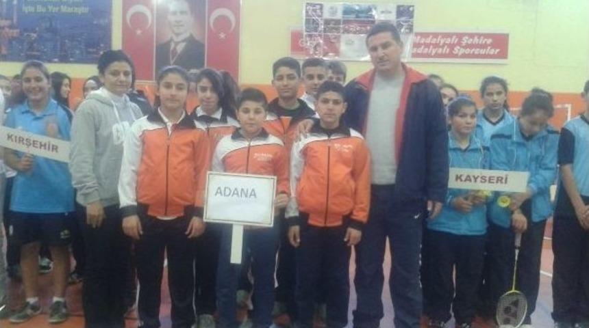 Badminton Anadolu Yıldızlar Ligi