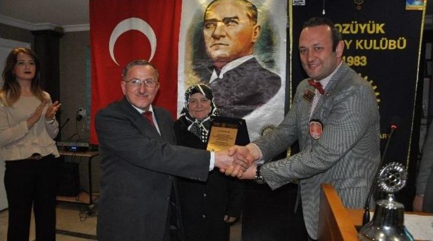 Soba Tamircisi Sabri Ateş&rsquo;e &rsquo;meslek Hizmet &Ouml;d&uuml;l&uuml;&rsquo; Verildi