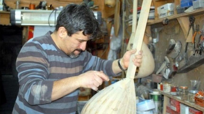 Gazıantep&rsquo;te Yeni Nesil, Bağlama K&uuml;lt&uuml;r&uuml;n&uuml; Unutmadı