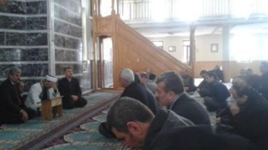 Muhasebe Haftası Etkinlikleri S&uuml;r&uuml;yor