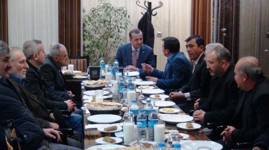 Mhp Battalgazi İl&ccedil;e Teşkilatından Muhtarlar Toplantısı