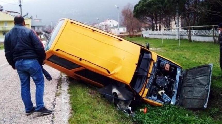 Erdek&rsquo;te Trafik Kazası: 1 Yaralı