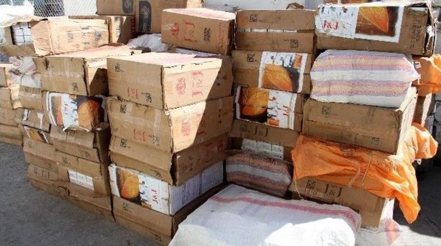 Muradiye&rsquo;de Ka&ccedil;ak Sigara Operasyonu