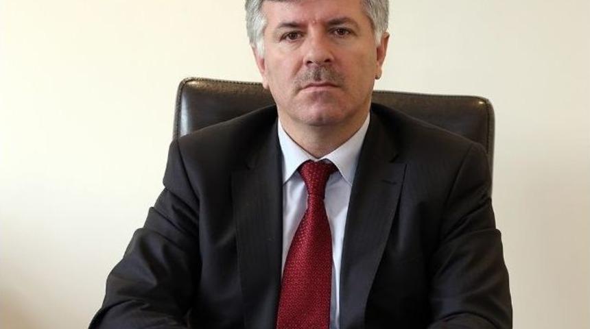 Adnan Menderes Caddesi Yenileniyor