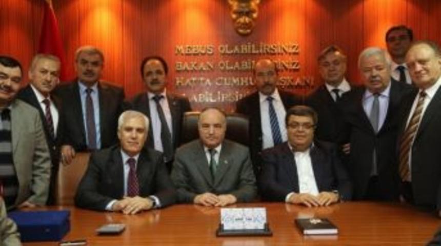 Bozbey: "avm Yasası Biran &Ouml;nce &Ccedil;ıkarılmalı"