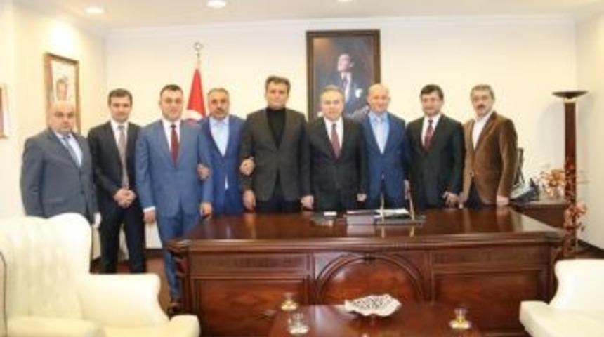 Başkanlardan Vali Ali Fidan&rsquo;a Hayırlı Olsun Ziyareti