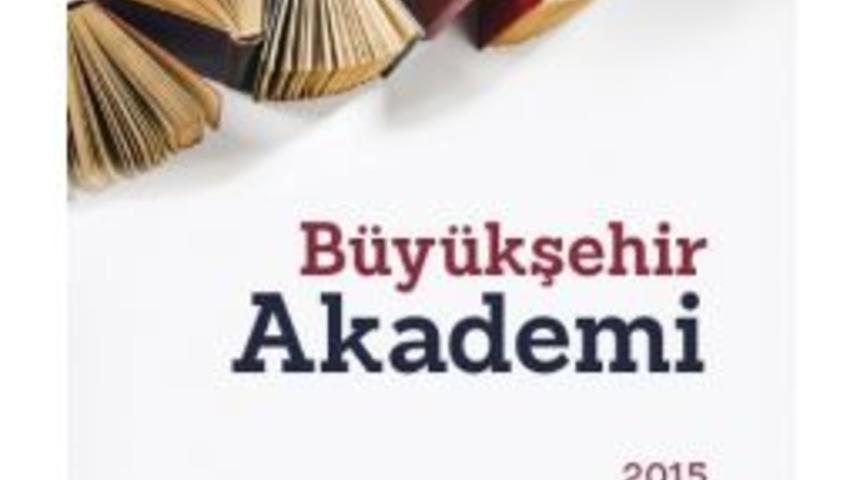 Akademi&rsquo;ye Kayıtlar S&uuml;r&uuml;yor