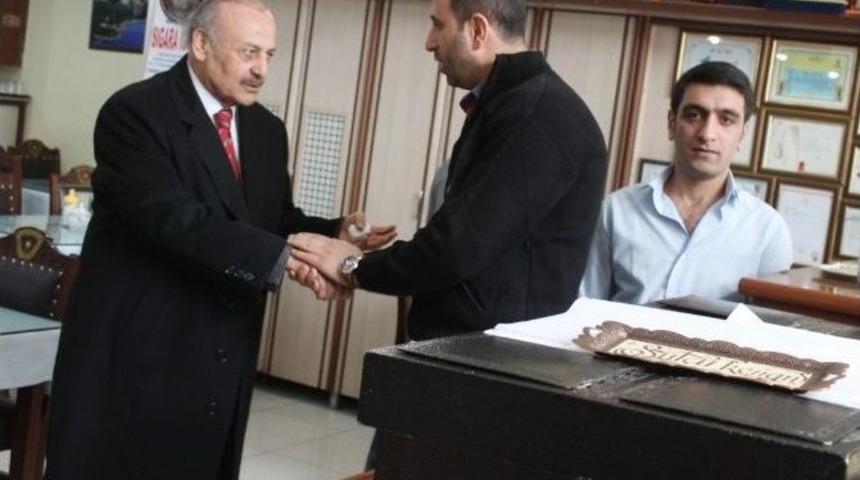 Ak Partili Ka&ccedil;maz Esnafı Dinledi