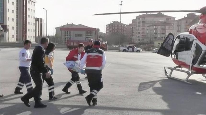 Hava Ambulansı Zat&uuml;rre Hastası İ&ccedil;in Havalandı